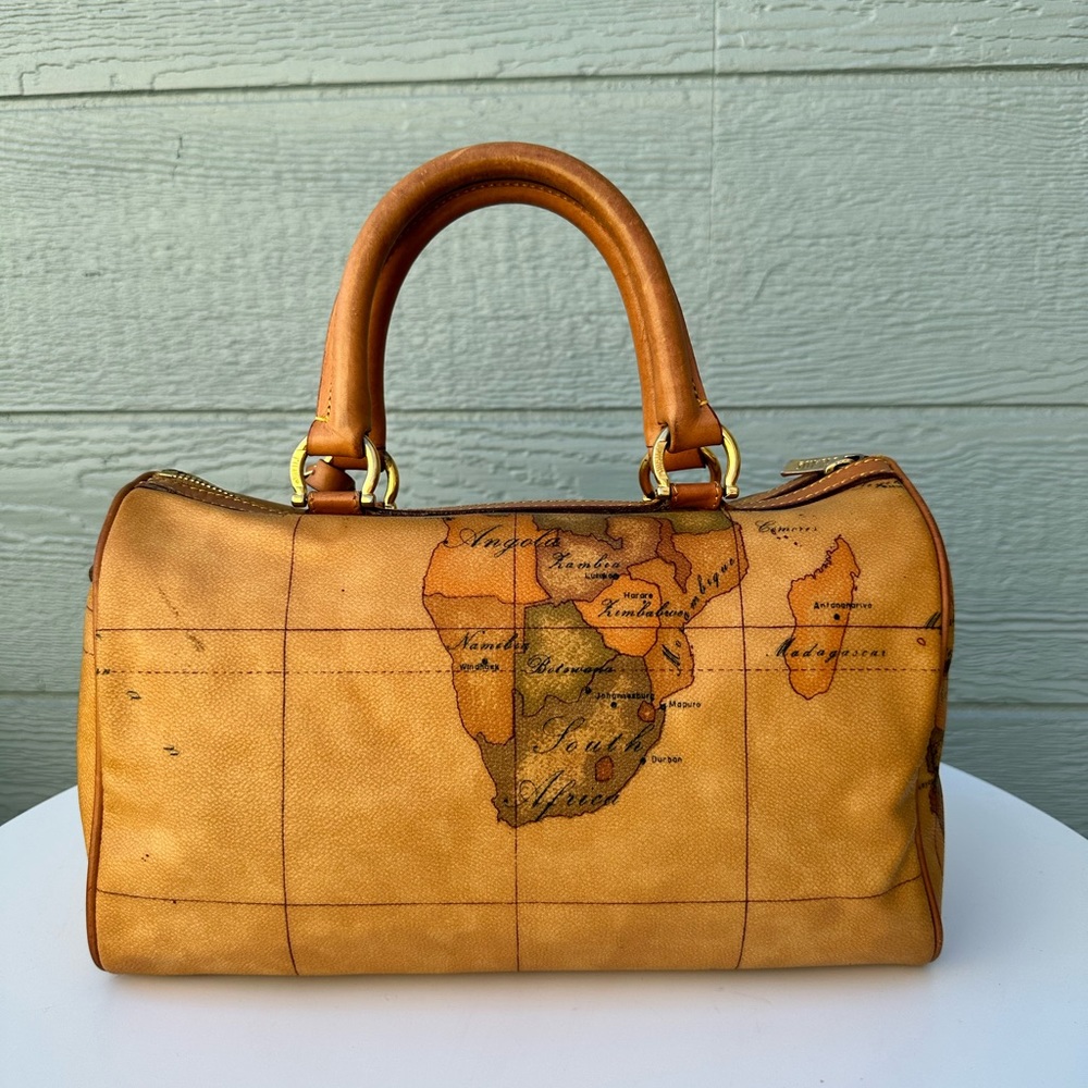 Alviero Martini Vintage Boston Bag - Picture 2 of 15